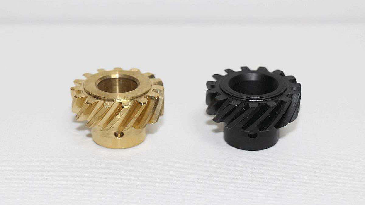 مقایسه پلاستیک با سایر مواد صنعتی در جنبه‌های مختلف