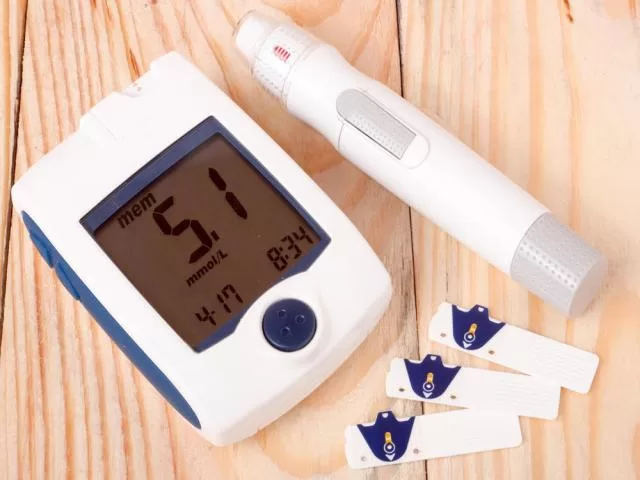Glucose-meter-panel-injection-molding1-jpg